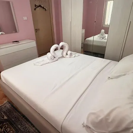 Sophia Daily Apartment *
